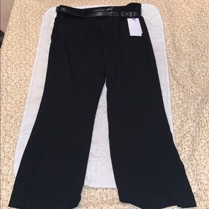 Ivanka Trump cropped pants with belt